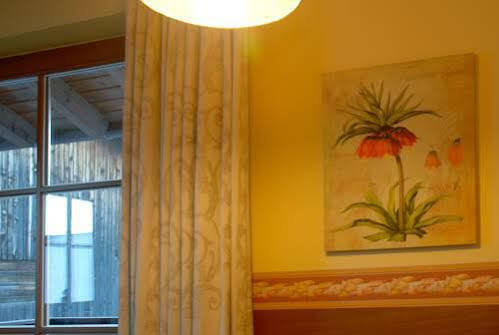 Residence Schneiderhof San Candido Ngoại thất bức ảnh